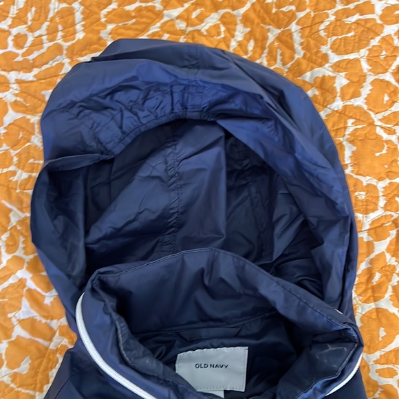 Old Navy rain jacket - Picture 3 of 4